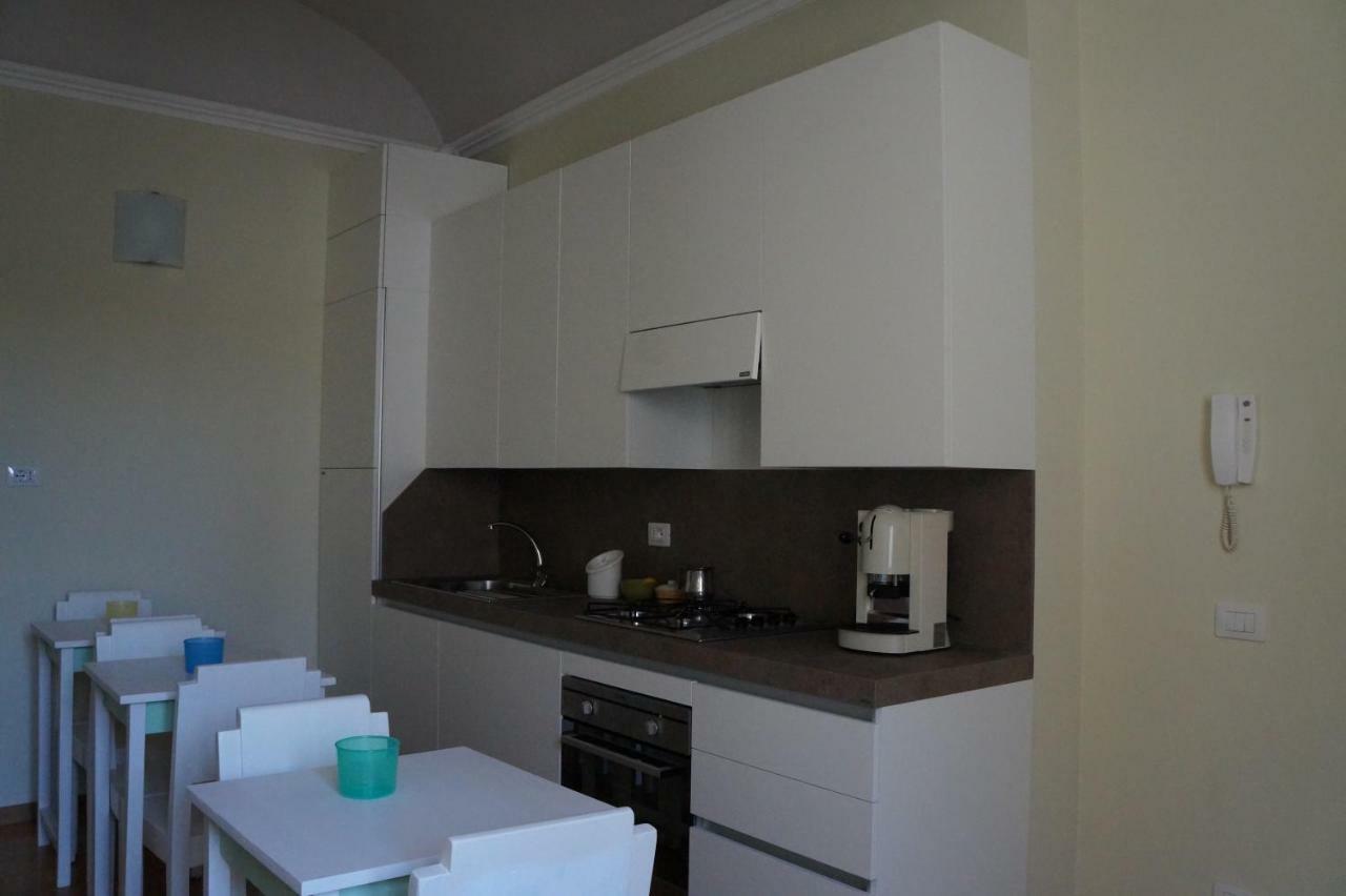 Il Vicolo 48 Bed and Breakfast Πέζαρο Εξωτερικό φωτογραφία