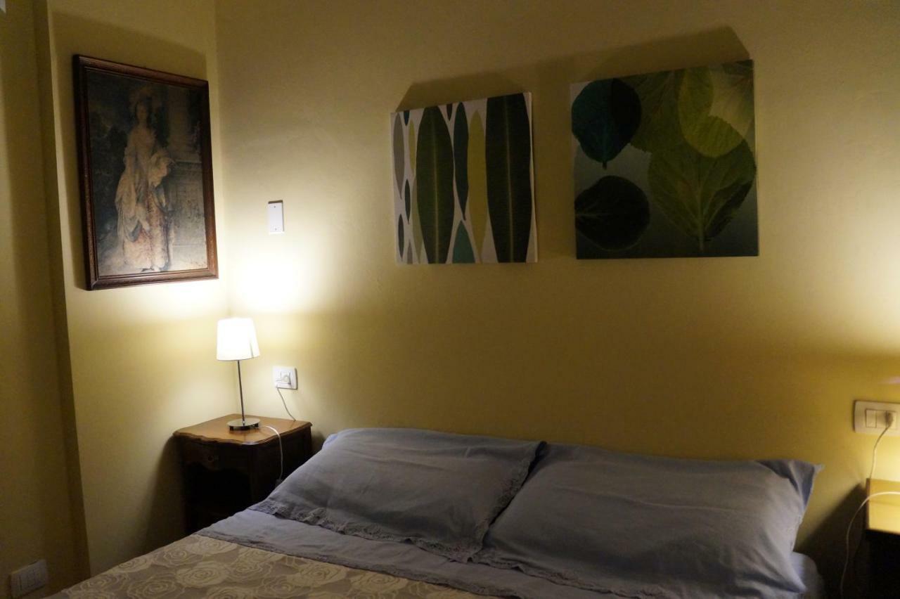 Il Vicolo 48 Bed and Breakfast Πέζαρο Εξωτερικό φωτογραφία