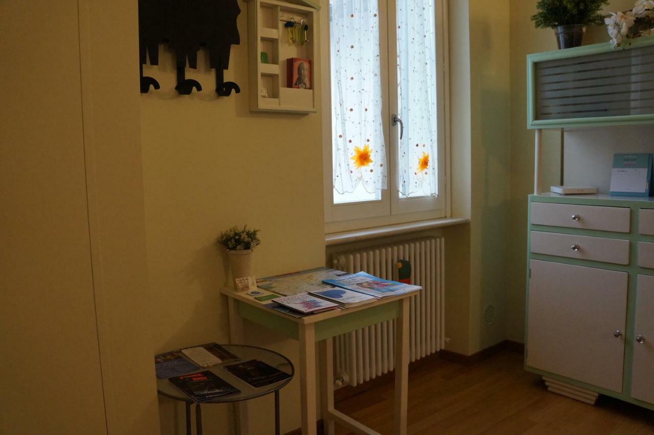 Il Vicolo 48 Bed and Breakfast Πέζαρο Εξωτερικό φωτογραφία