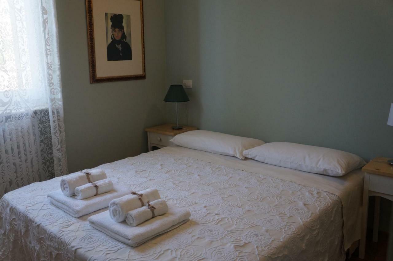 Il Vicolo 48 Bed and Breakfast Πέζαρο Εξωτερικό φωτογραφία