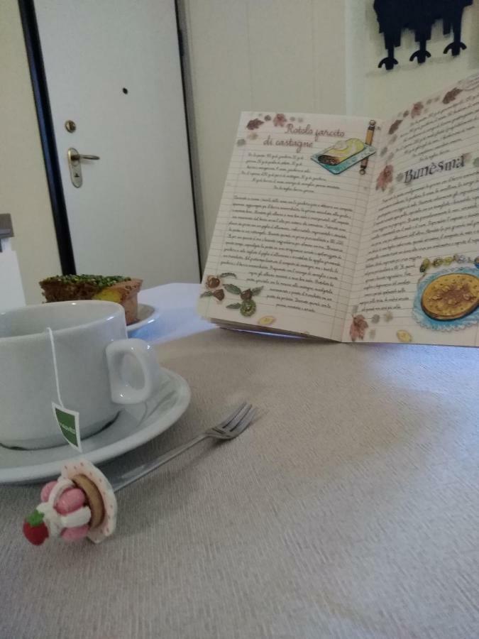 Il Vicolo 48 Bed and Breakfast Πέζαρο Εξωτερικό φωτογραφία